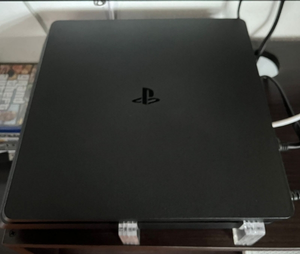 Imagen de PlayStation 4 Slim 500GB 
